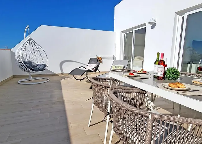 Ocean Sounds 2 Апартаменты